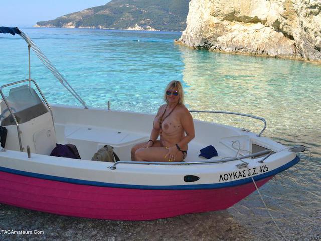 Zackynthos Boat Trip Pt1 Video from Nude Chrissy