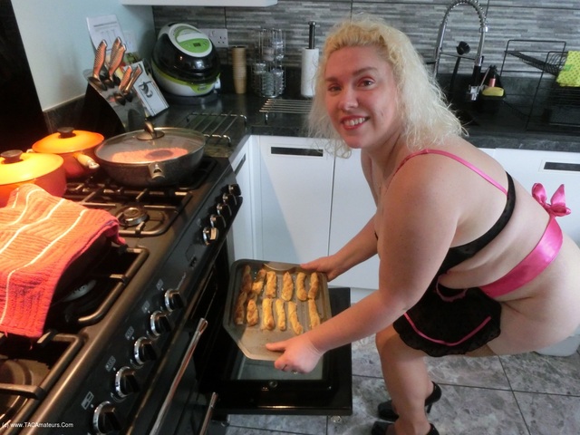 Barby - Baking With Barby