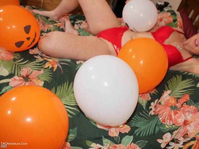 Balloons New Gallery from Tracey Lain